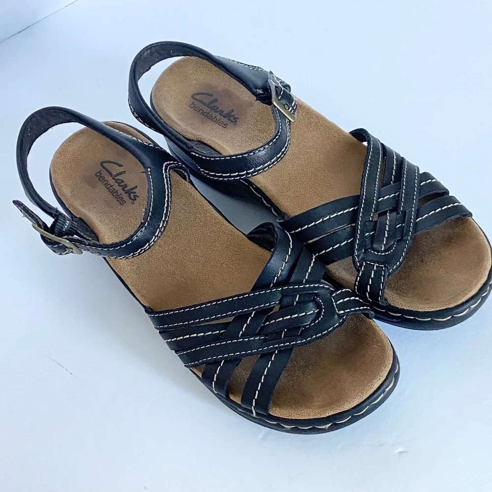 Clarks‎ Bendables Black Leather Wedge Sandals Strappy Comfort 60233 Womens 7.5M